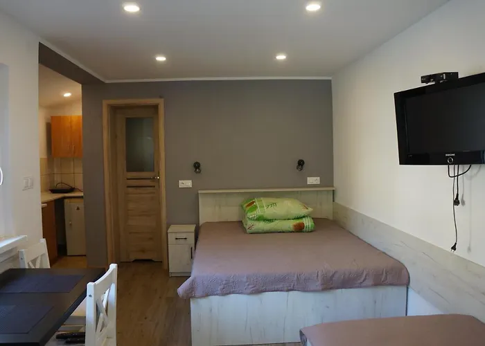 בית חווה ,, Pod Debem