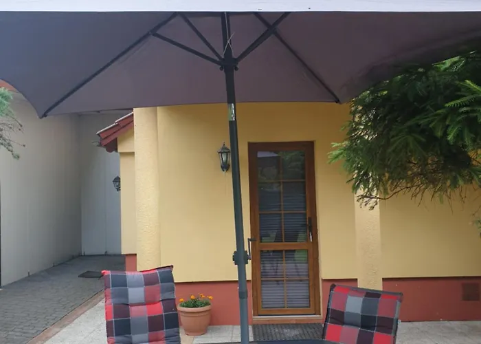 בית חווה ,, Pod Debem