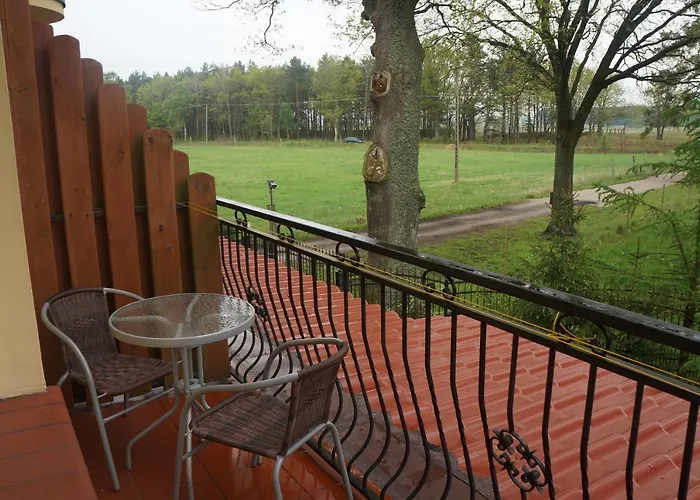 בית חווה ,, Pod Debem