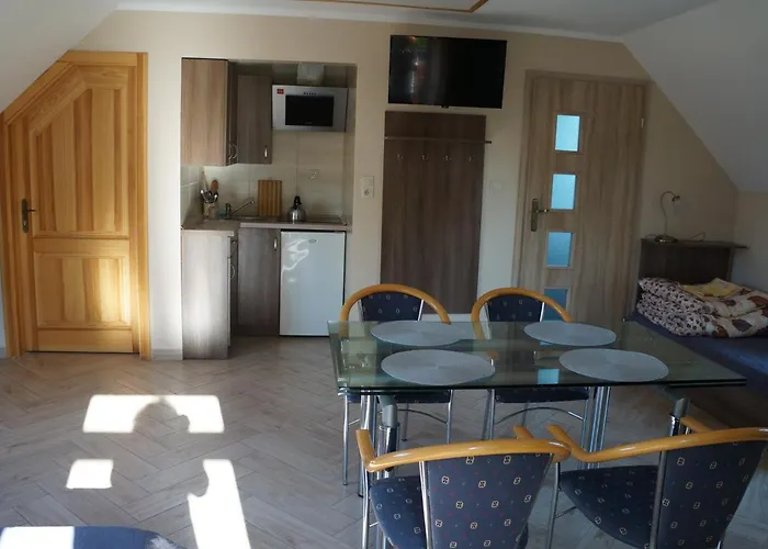 בית חווה ,, Pod Debem